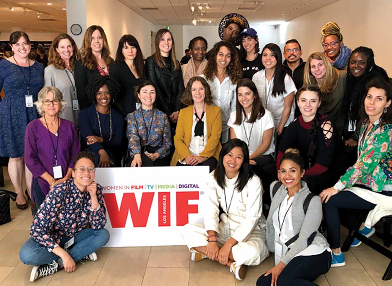 http://Group%20of%20young%20Women
